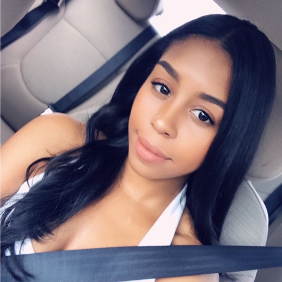 Meet your Posher, Samantha - Picture 1 of 1